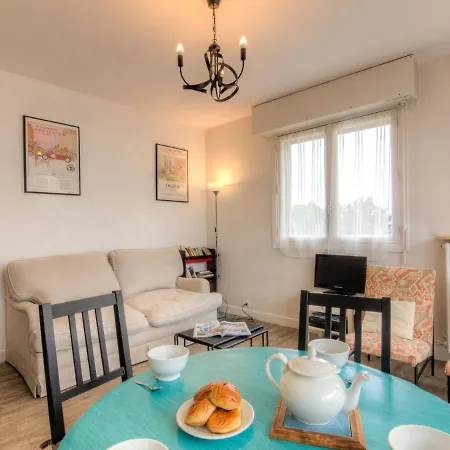 Apartamento Castel Guermante By Interhome Deauville