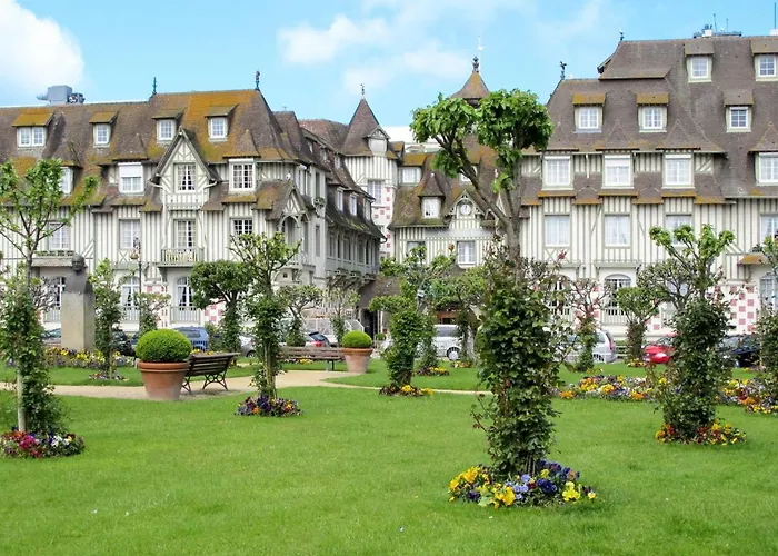 Castel Guermante By Interhome * ドーヴィル